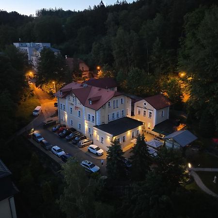 Boutique Hotel Swisshouse Mariánské Lázně Exteriör bild