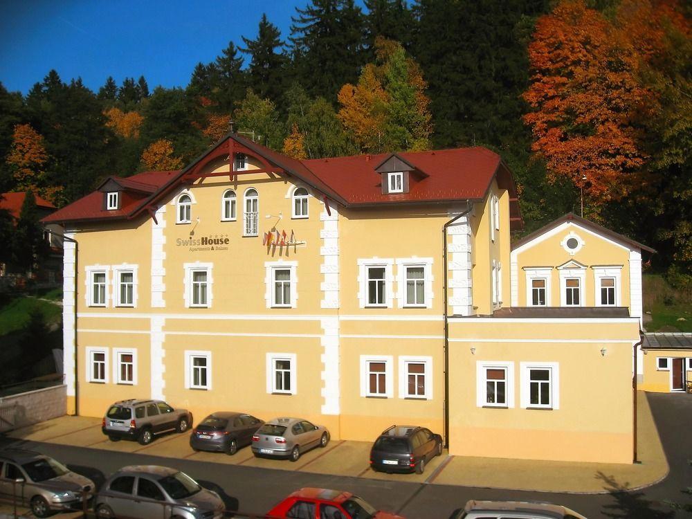 Boutique Hotel Swisshouse Mariánské Lázně Exteriör bild