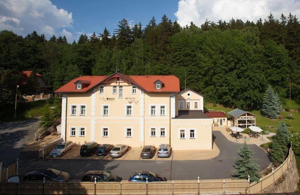 Boutique Hotel Swisshouse Mariánské Lázně Exteriör bild