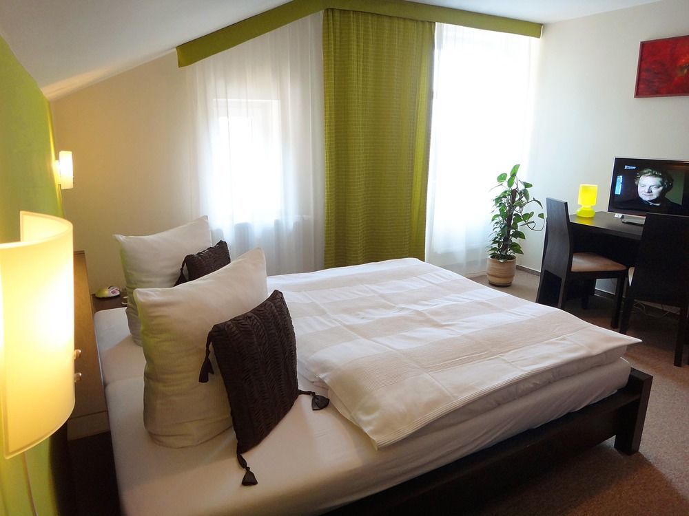 Boutique Hotel Swisshouse Mariánské Lázně Exteriör bild