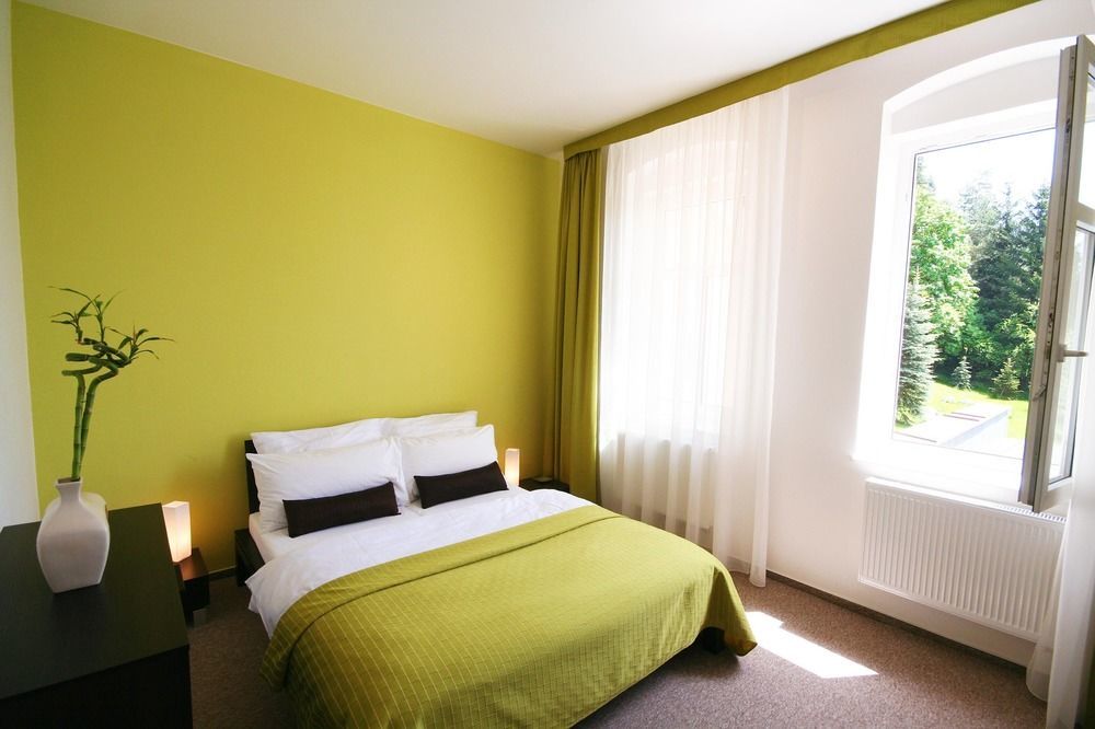 Boutique Hotel Swisshouse Mariánské Lázně Exteriör bild