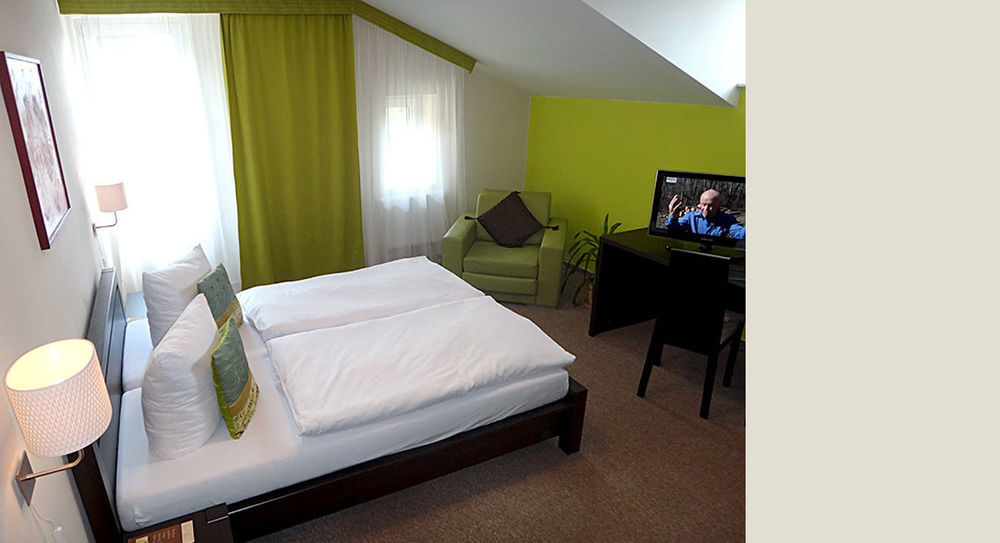 Boutique Hotel Swisshouse Mariánské Lázně Exteriör bild