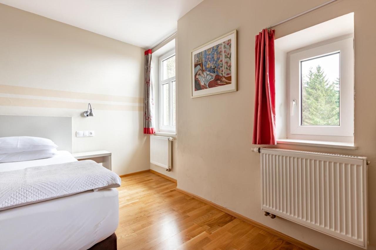 Boutique Hotel Swisshouse Mariánské Lázně Exteriör bild